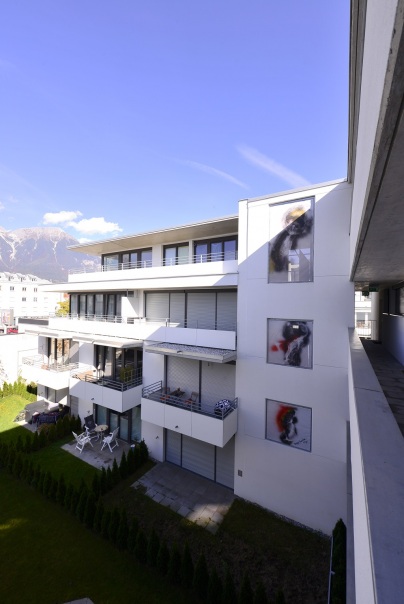 gallery/attachments-Image-Premiere3